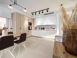 property gallery image 18