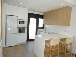 property gallery image 8