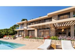 property gallery image 2