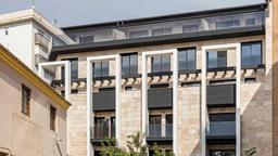 property gallery image 1