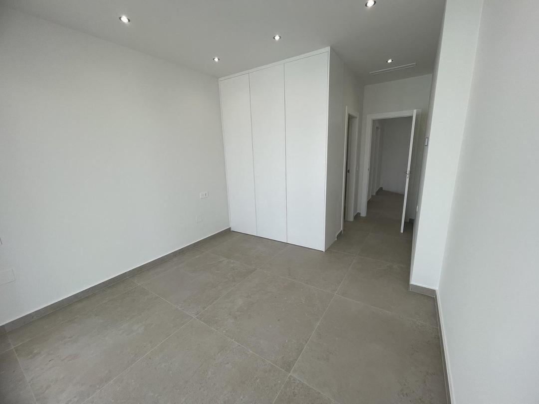 property gallery image 18