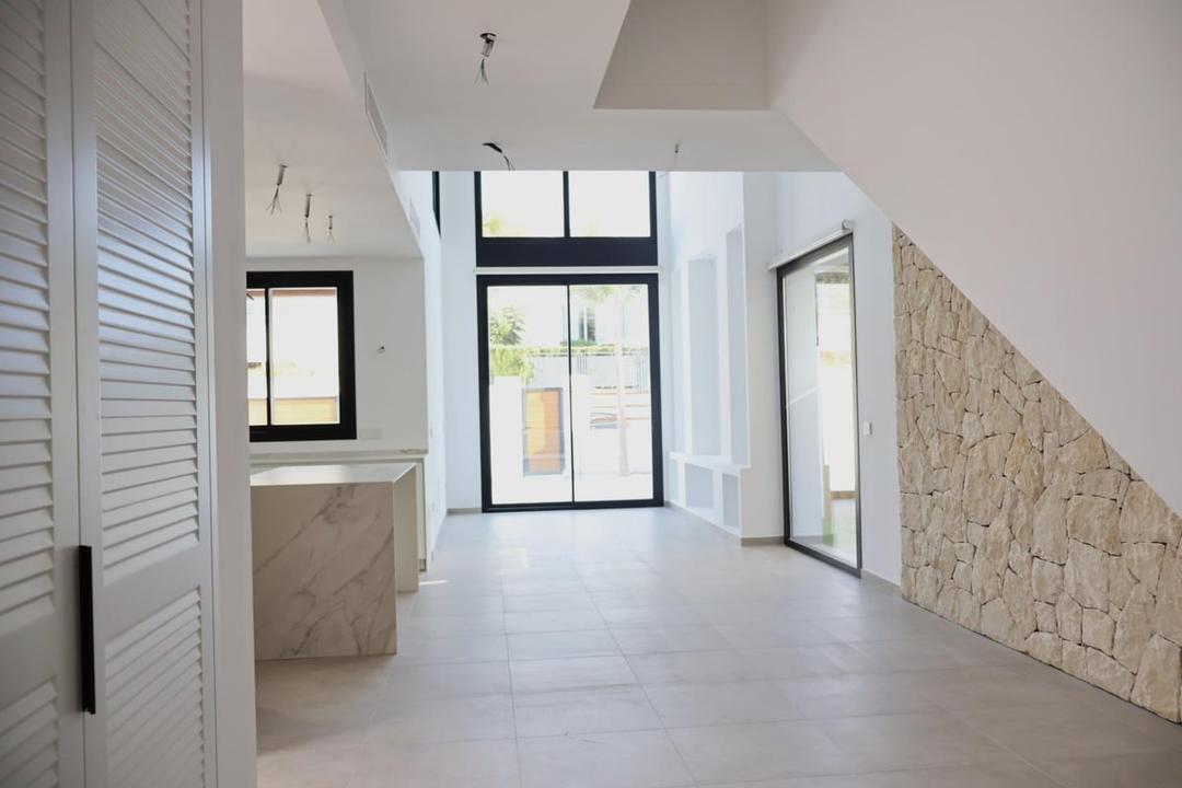 property gallery image 14