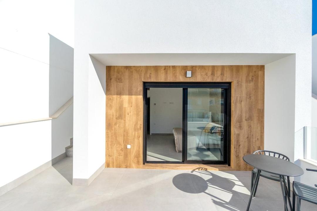 property gallery image 16