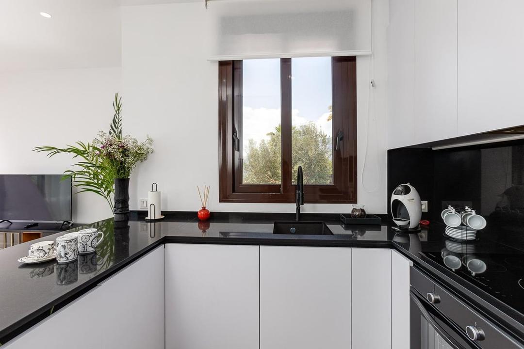 property gallery image 11