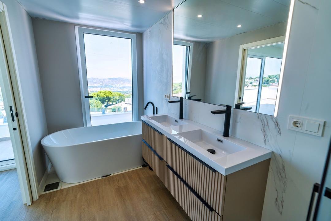 property gallery image 32
