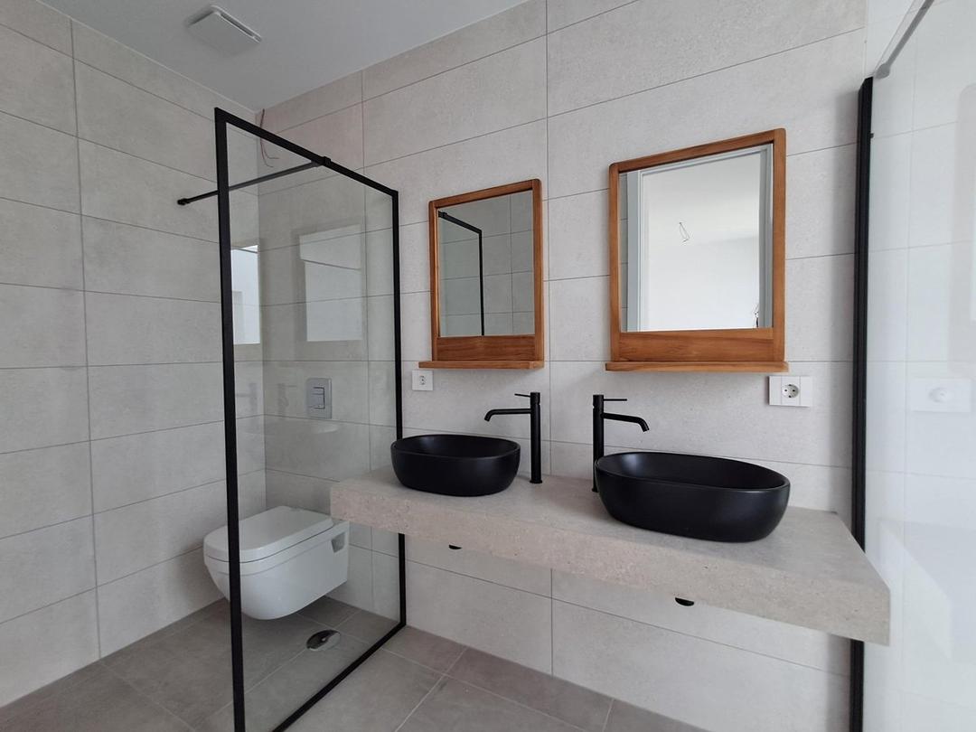 property gallery image 24