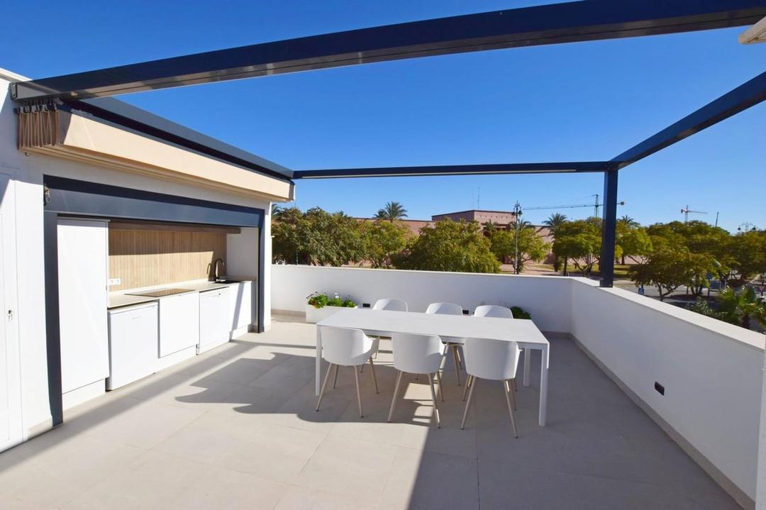 property gallery image 1