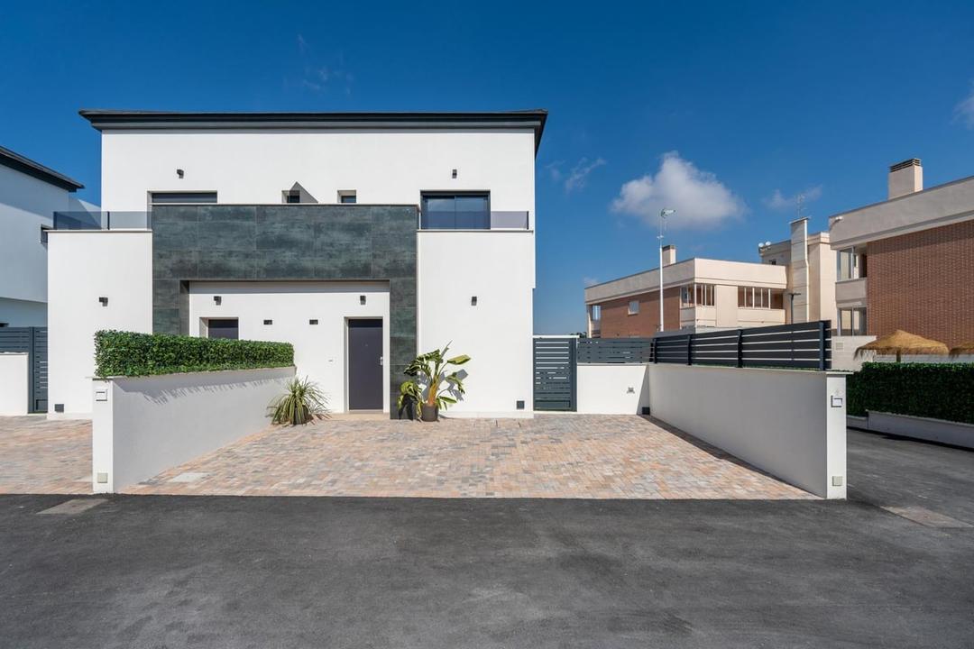 property gallery image 35