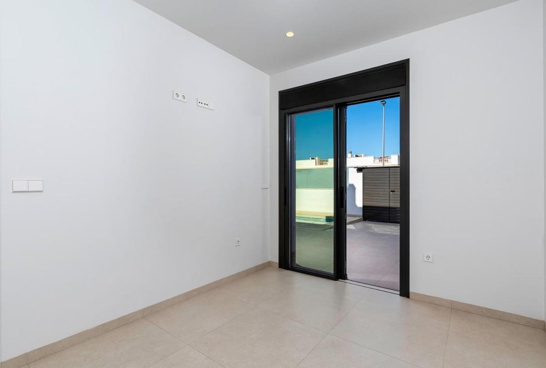 property gallery image 20