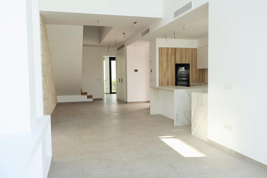 property gallery image 17