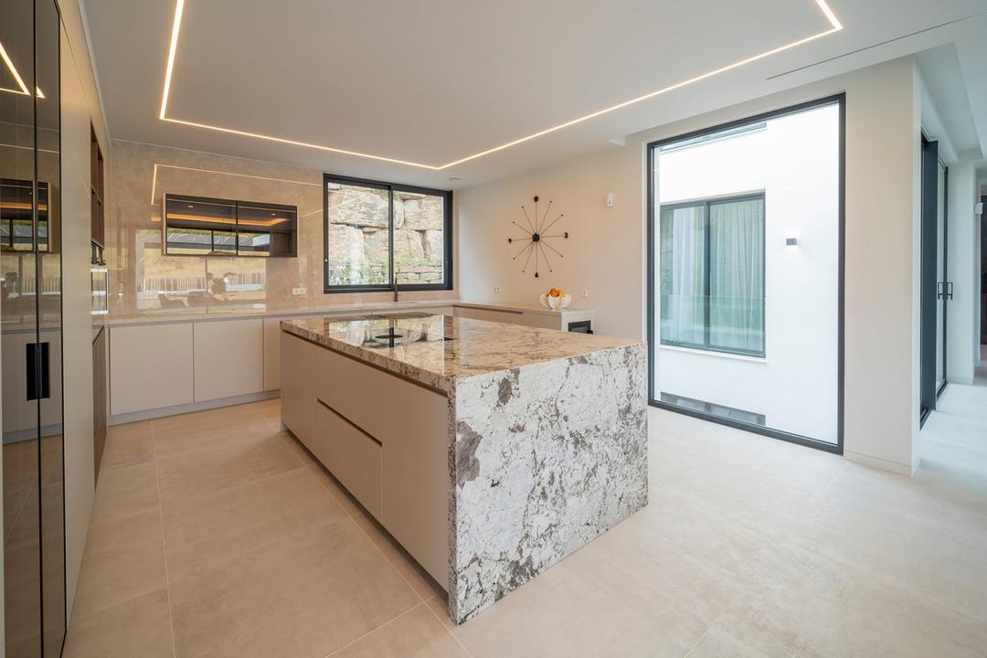 property gallery image 9