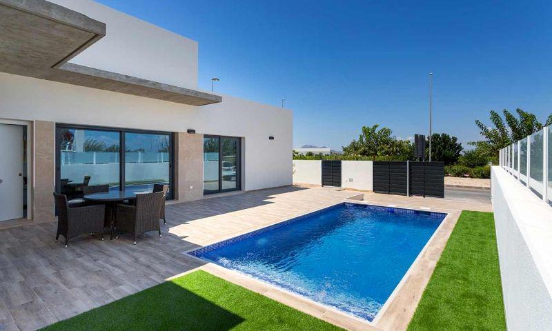 property gallery image 1