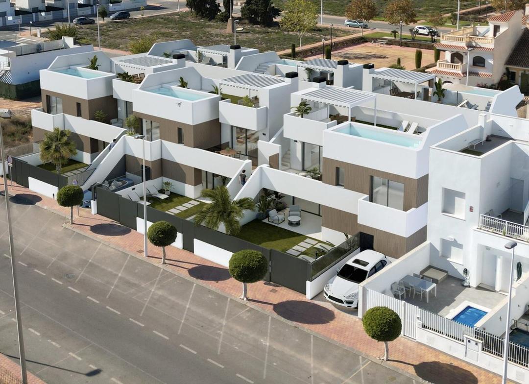 property gallery image 1