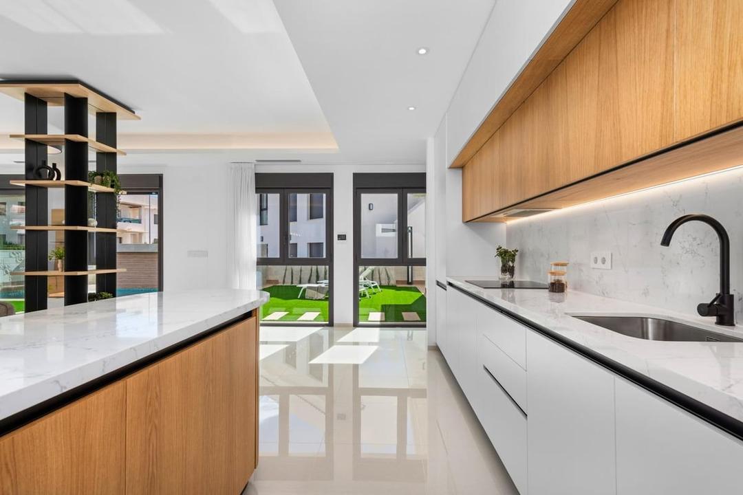 property gallery image 8