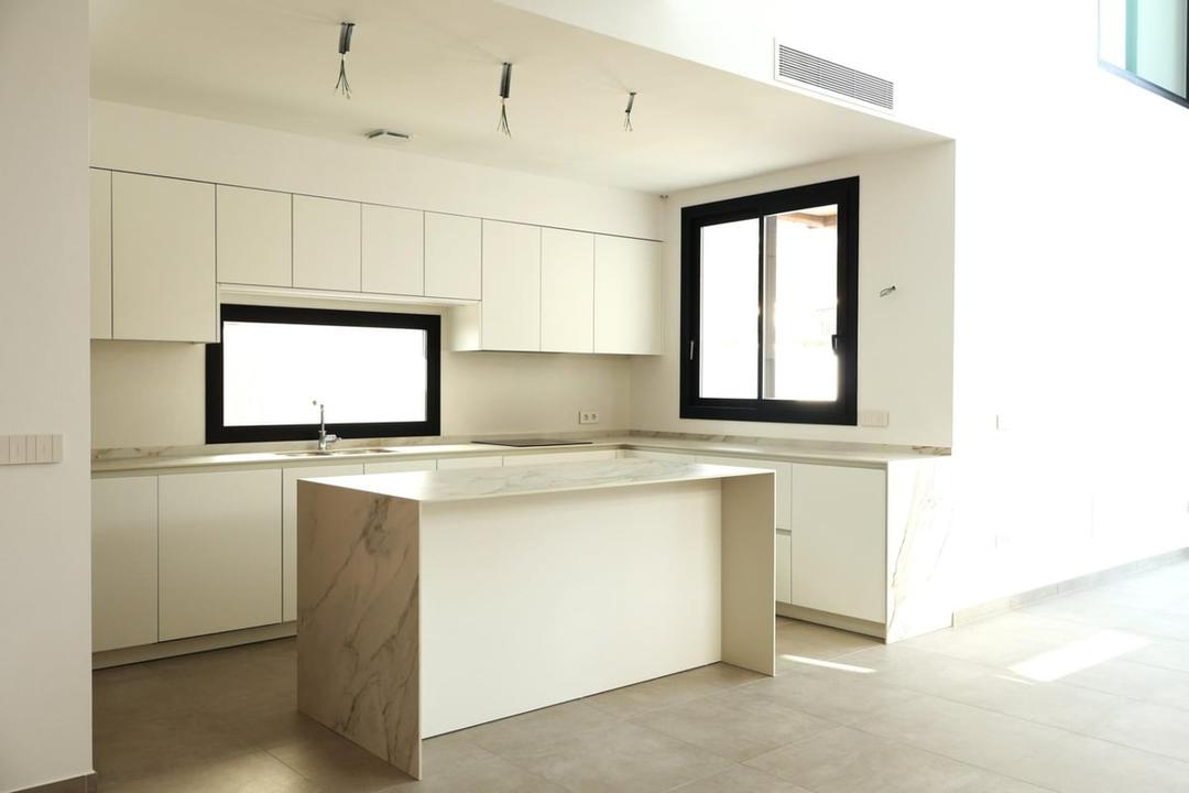 property gallery image 16