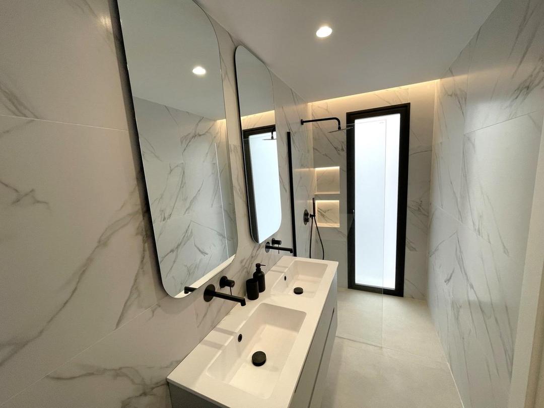 property gallery image 19