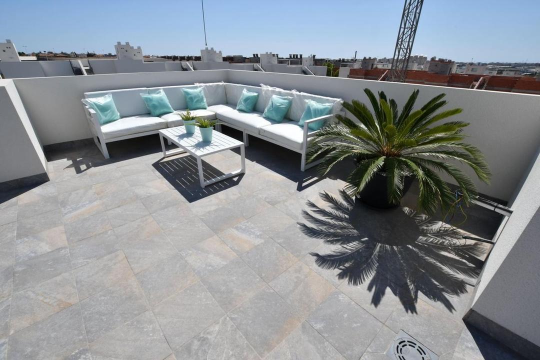 property gallery image 16