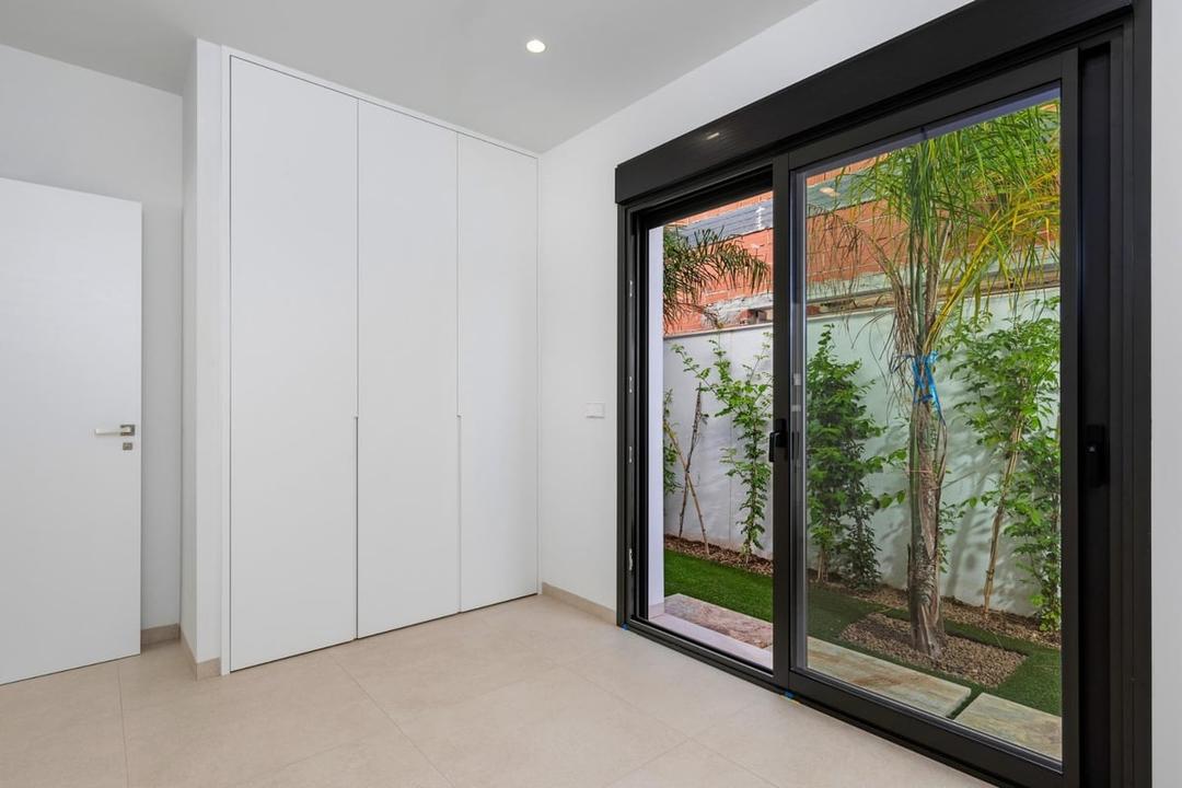 property gallery image 12