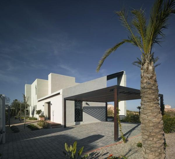 property gallery image 1