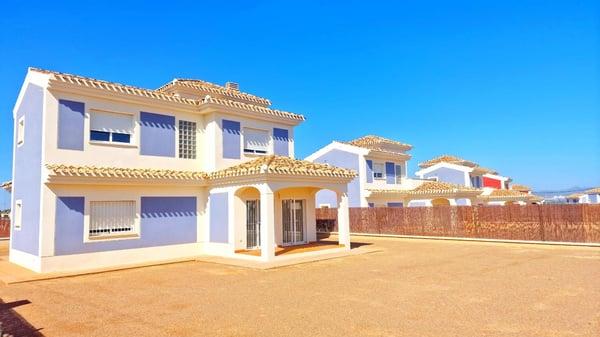 property gallery image 2