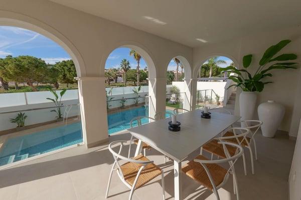 property gallery image 1