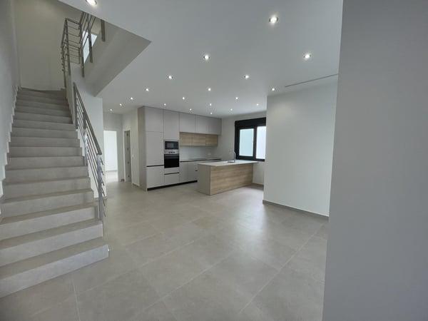 property gallery image 2