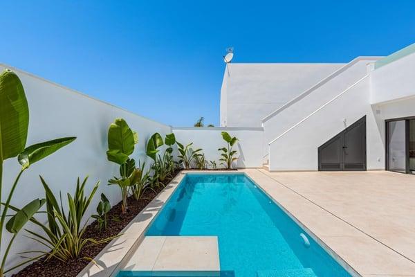 property gallery image 1