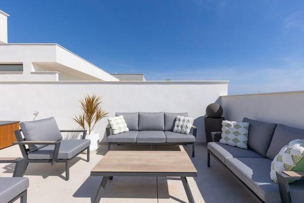 property gallery image 2