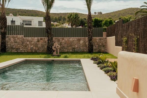 property gallery image 1