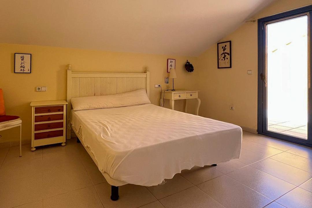 property gallery image 16