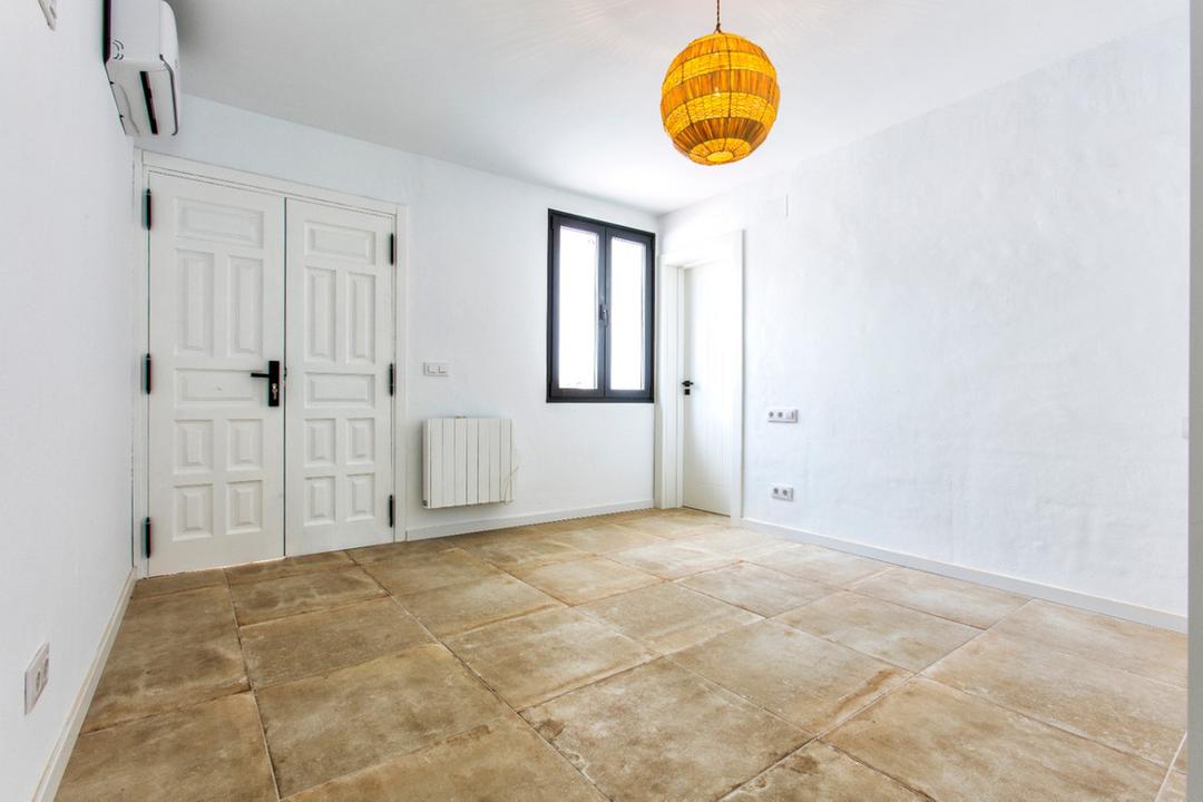 property gallery image 29