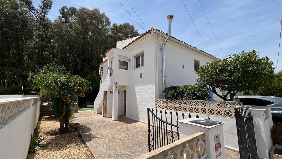 property gallery image 2