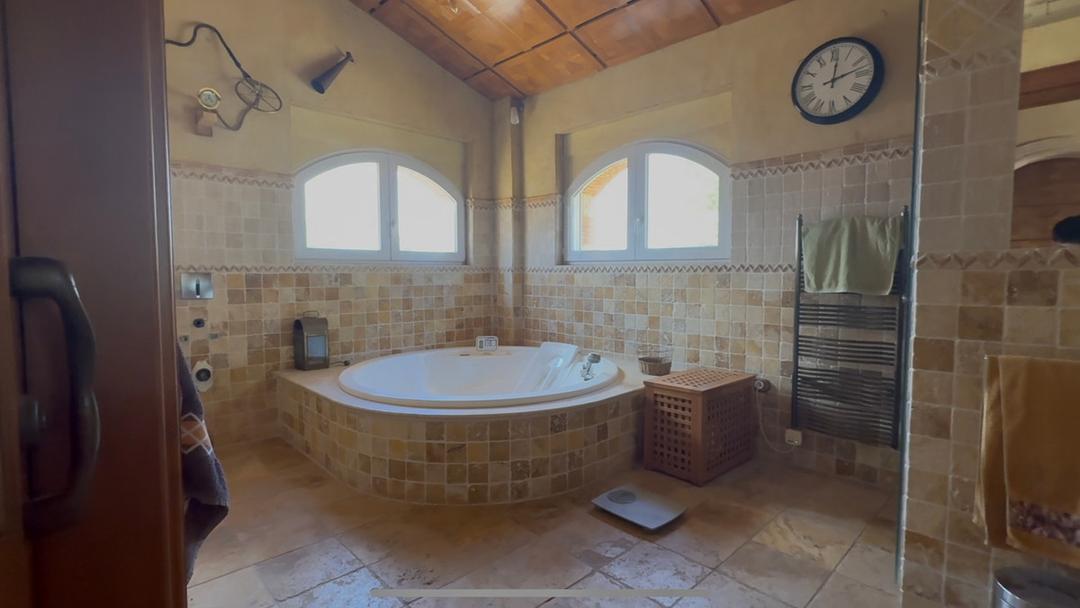 property gallery image 30