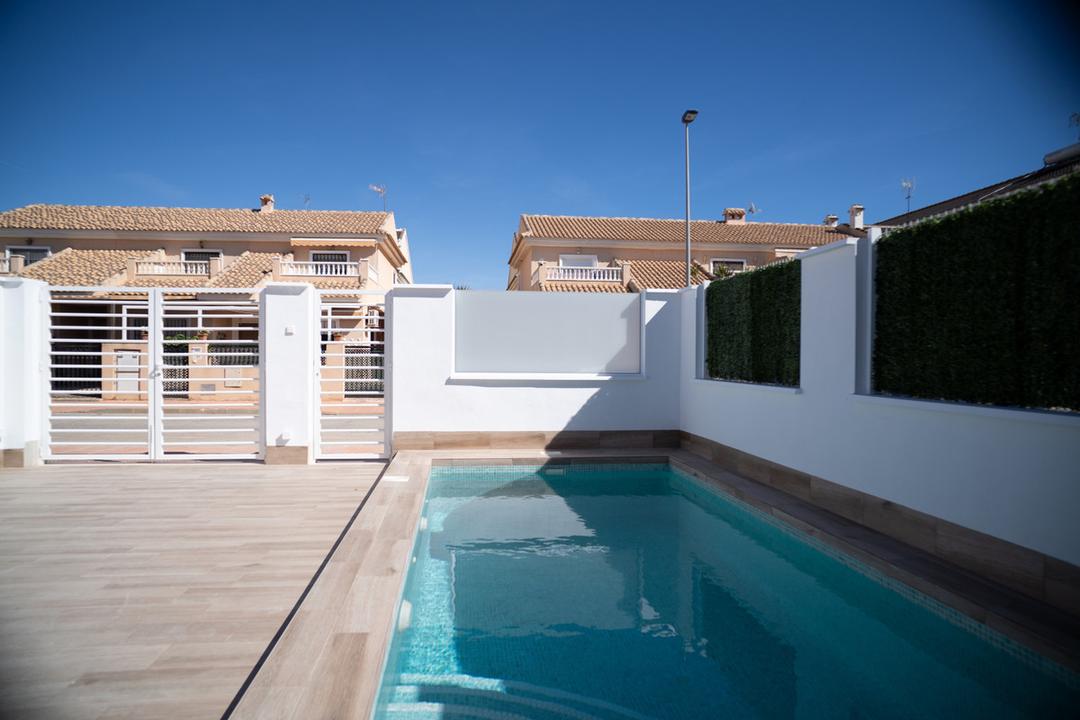 property gallery image 2