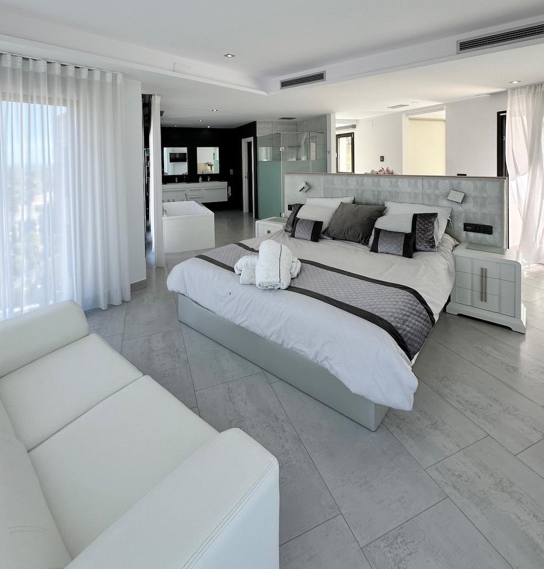 property gallery image 19