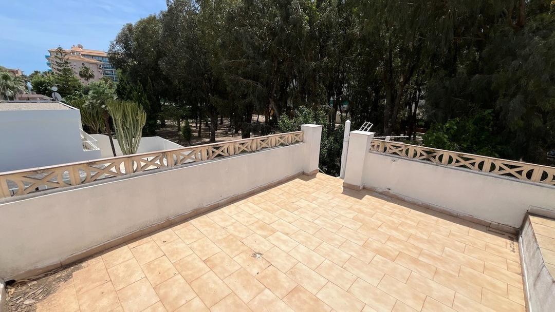 property gallery image 16
