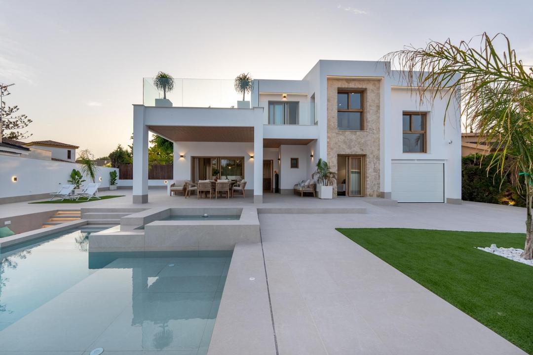 property gallery image 6