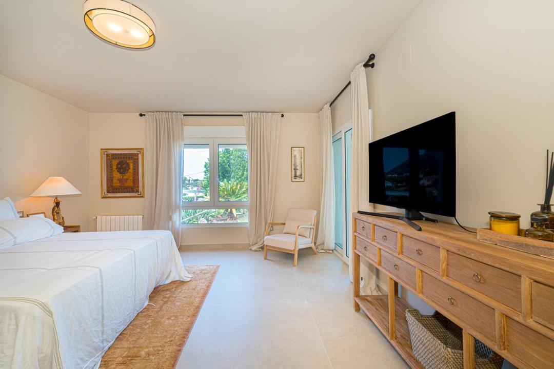 property gallery image 21