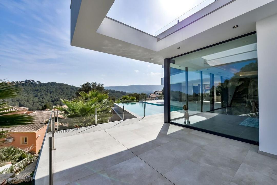 property gallery image 4