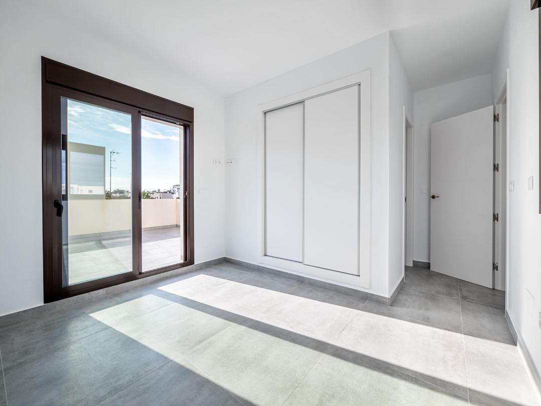 property gallery image 10