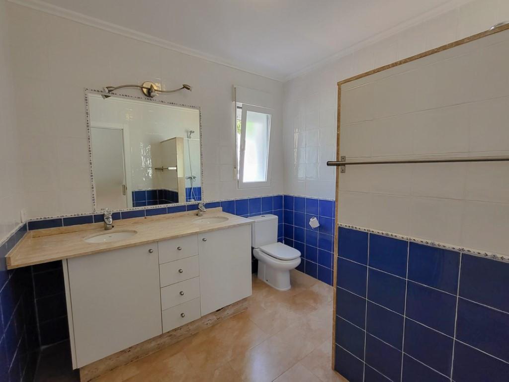 property gallery image 15
