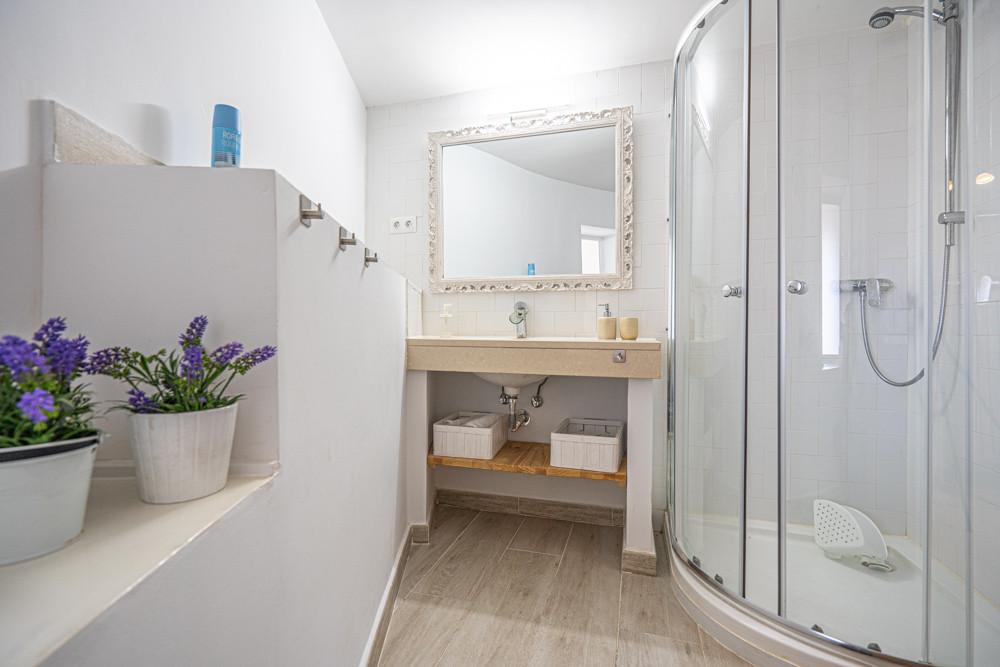 property gallery image 34