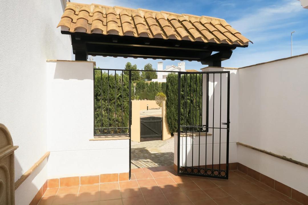 gate