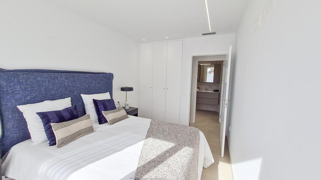 property gallery image 16
