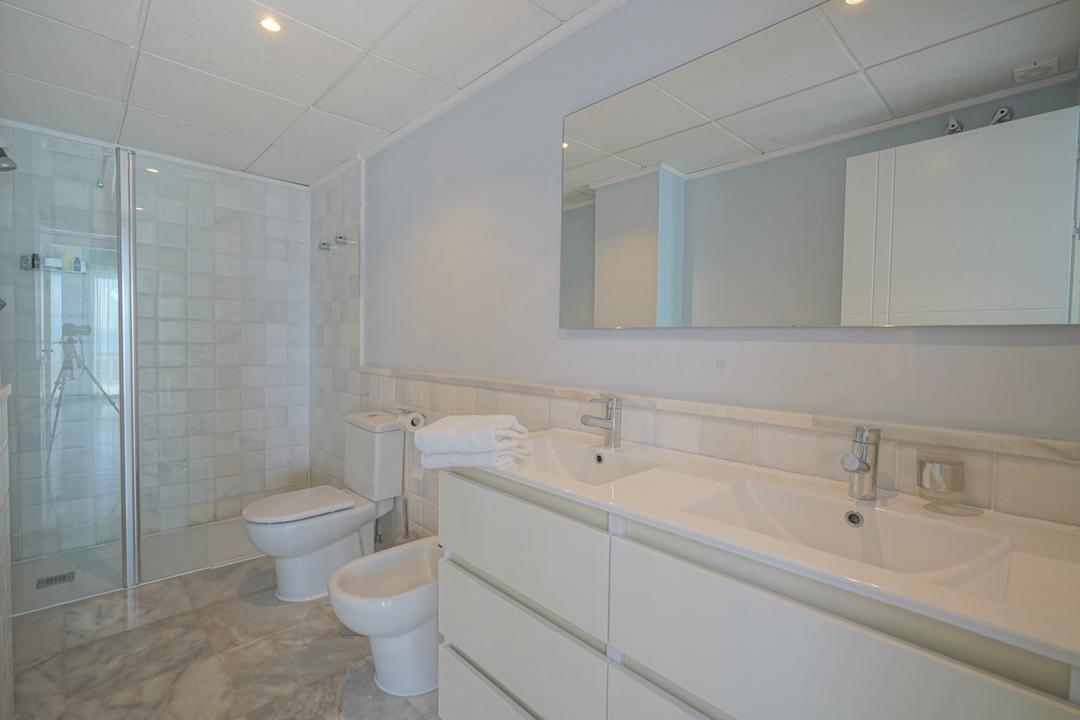 property gallery image 9