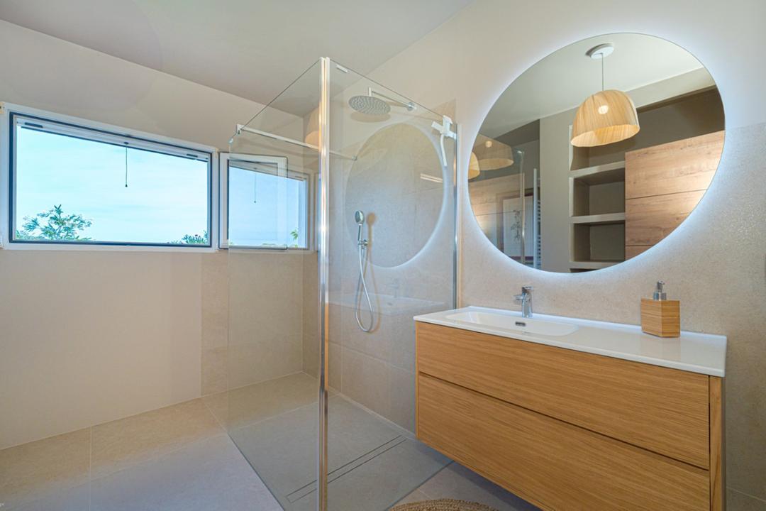 property gallery image 39