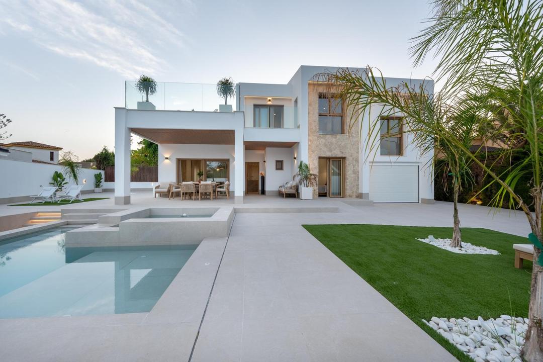 property gallery image 13