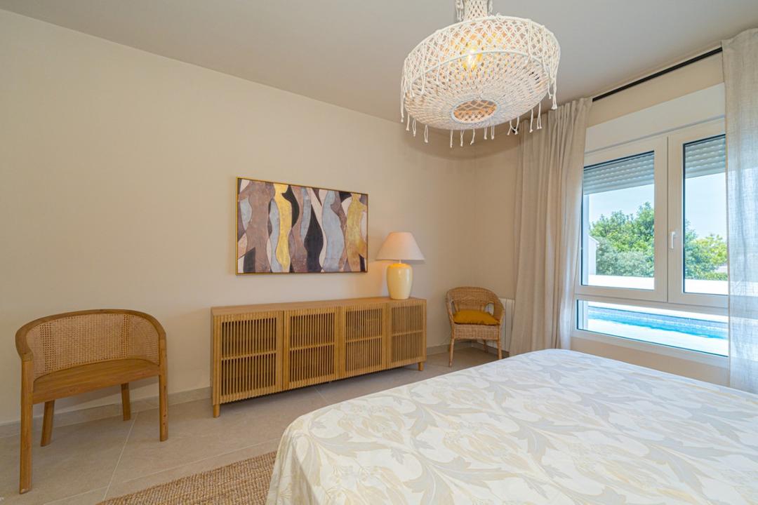 property gallery image 36