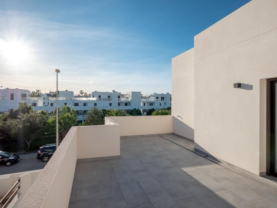 property gallery image 15