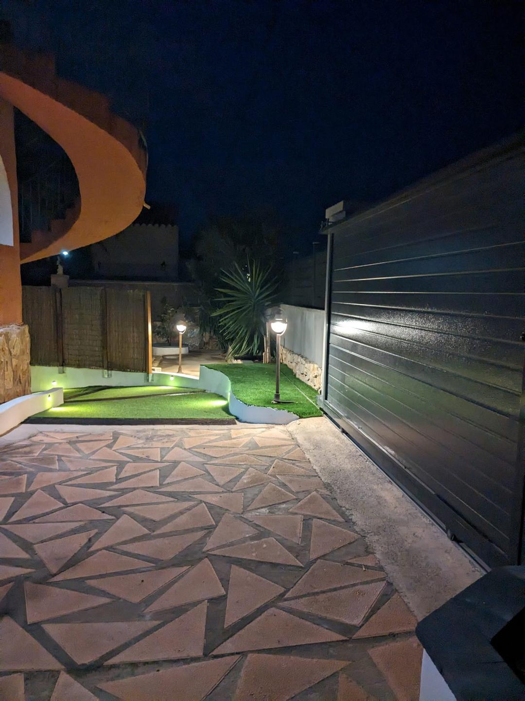 property gallery image 16